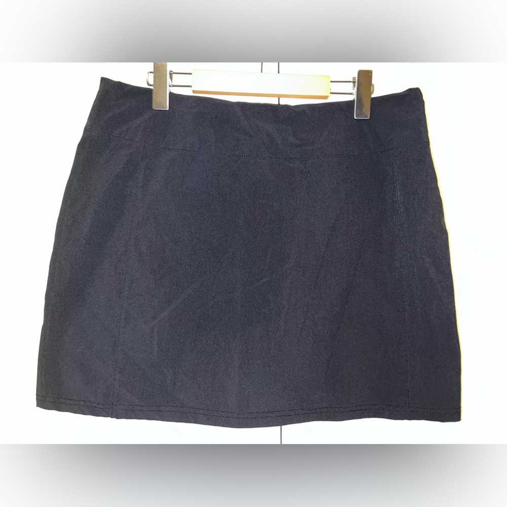 Ascend Windbreaker Skort